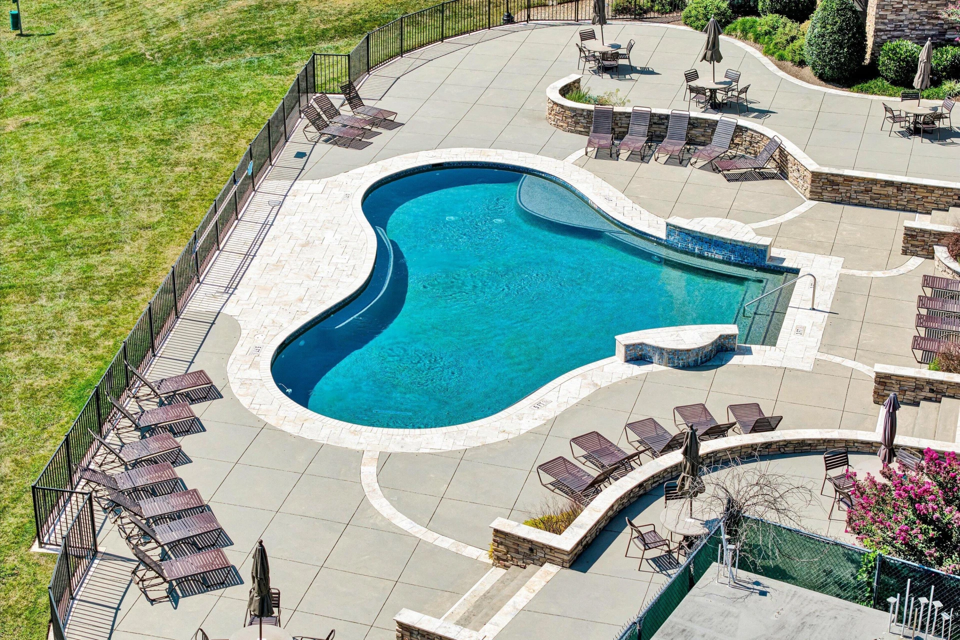 100 Bridgewater Pointe PL #UNIT 101 - Photo 37