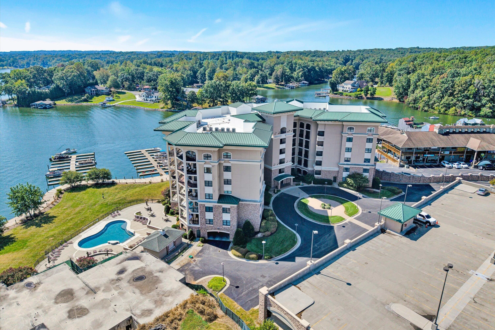 100 Bridgewater Pointe PL #UNIT 101 - Photo 4