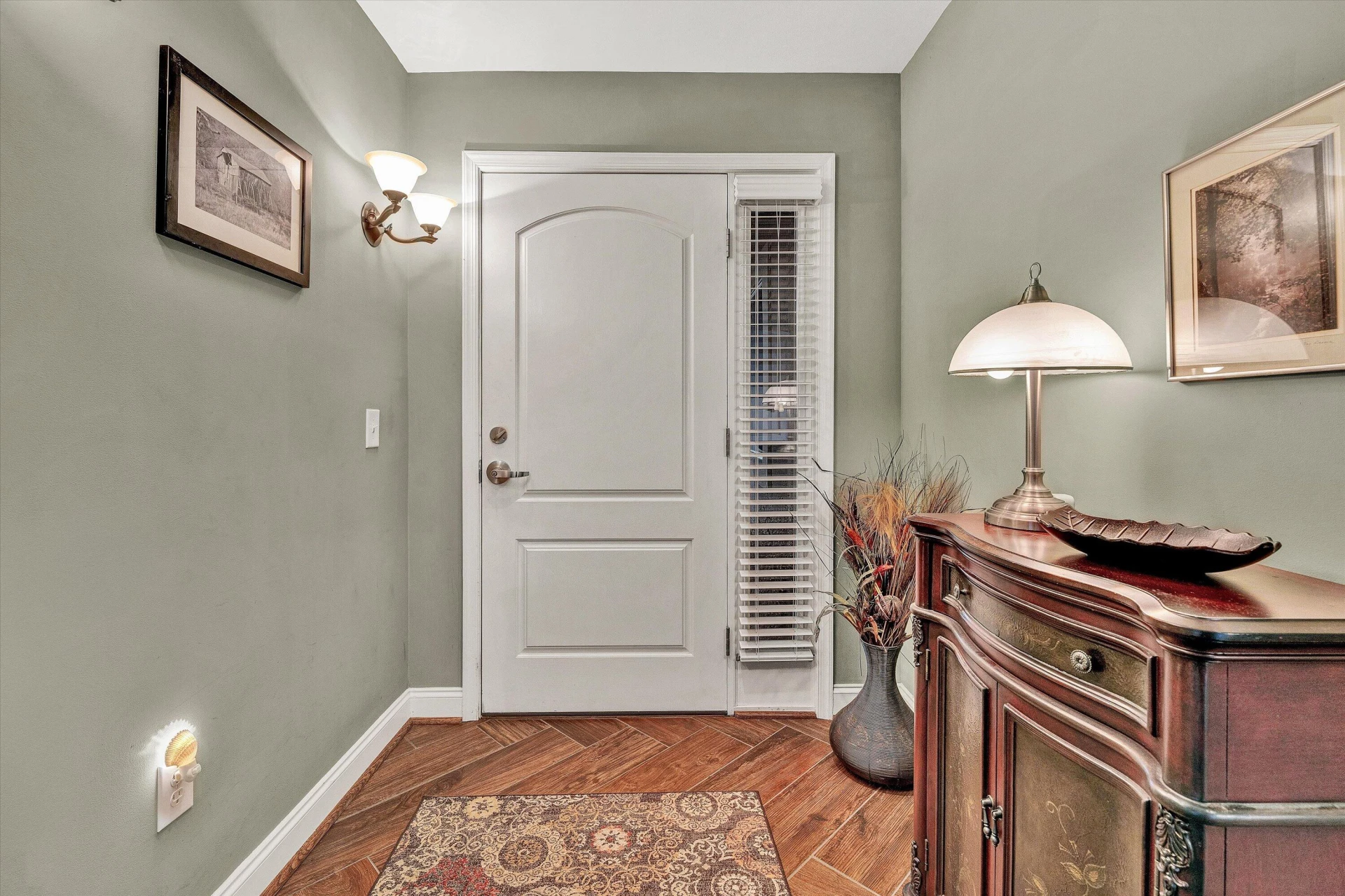 100 Bridgewater Pointe PL #UNIT 101 - Photo 8
