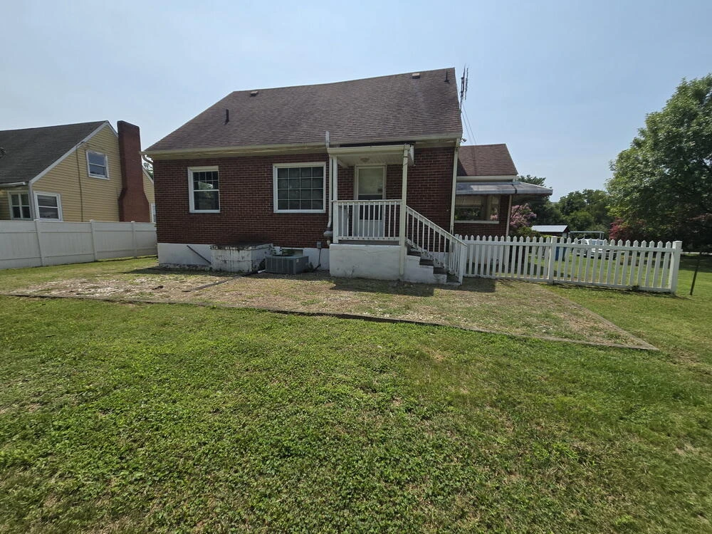 1208 Aspen ST NW - Photo 19