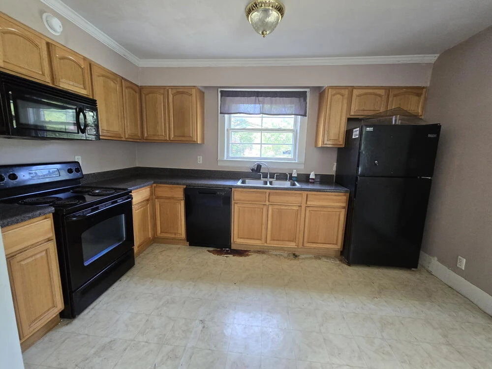 1208 Aspen ST NW - Photo 6