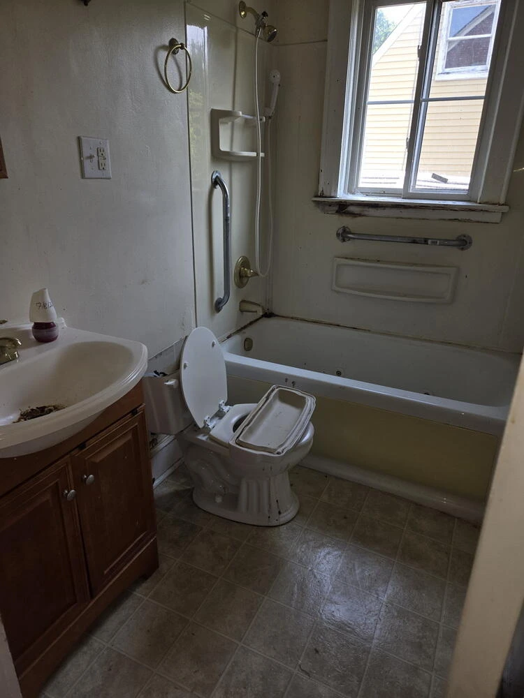 1208 Aspen ST NW - Photo 9