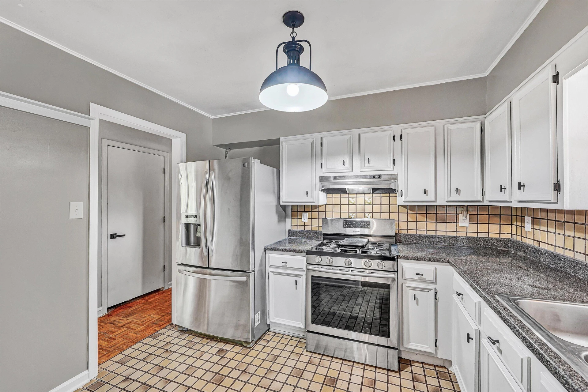 508 Santee RD - Photo 12