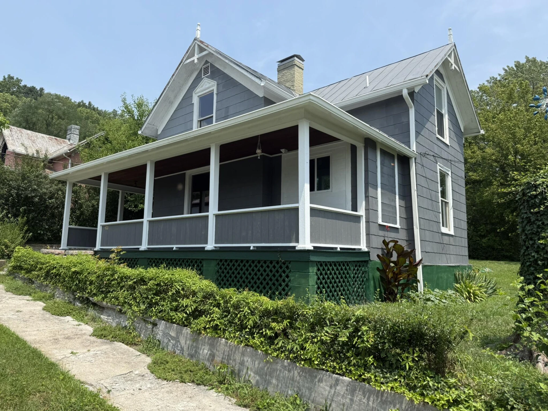 420 C ST - Photo 2