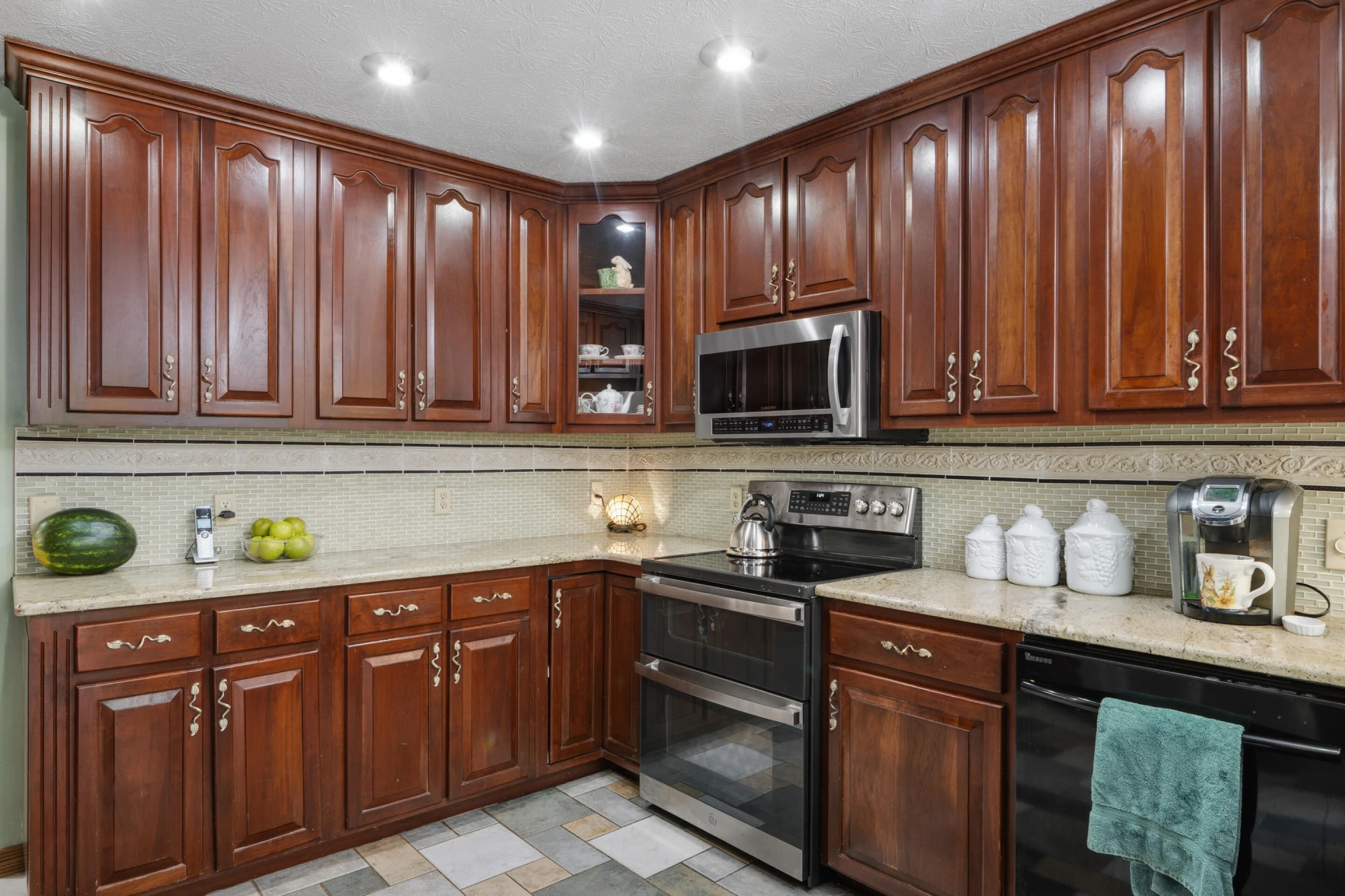 157 Burkes Hollow RD SW - Photo 22
