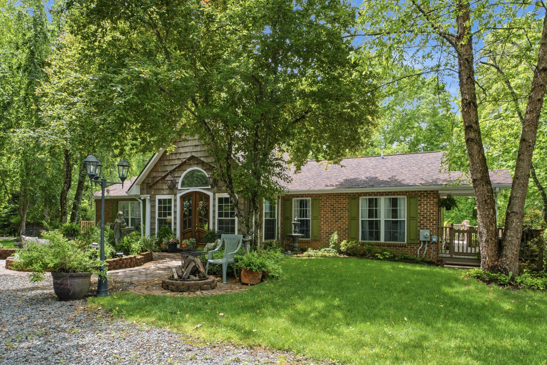 157 Burkes Hollow RD SW - Photo 68