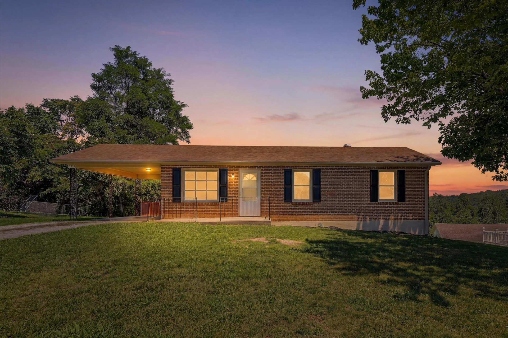 602 Power Dam RD - Photo 2