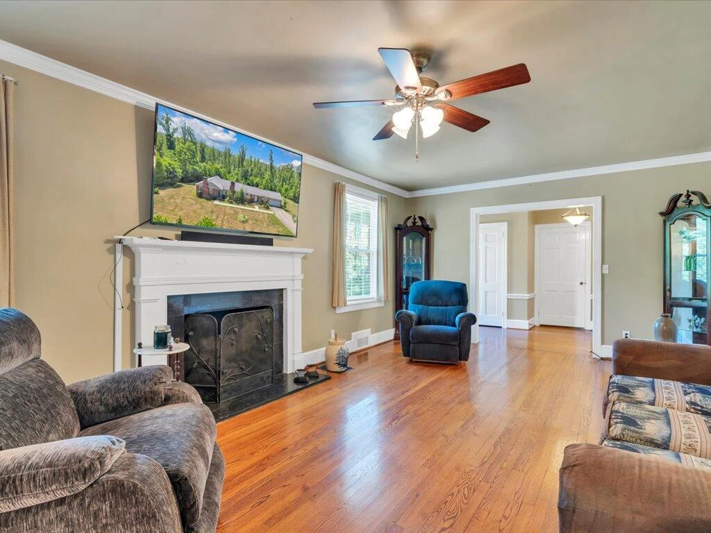 5321 Fairystone Park - Photo 9