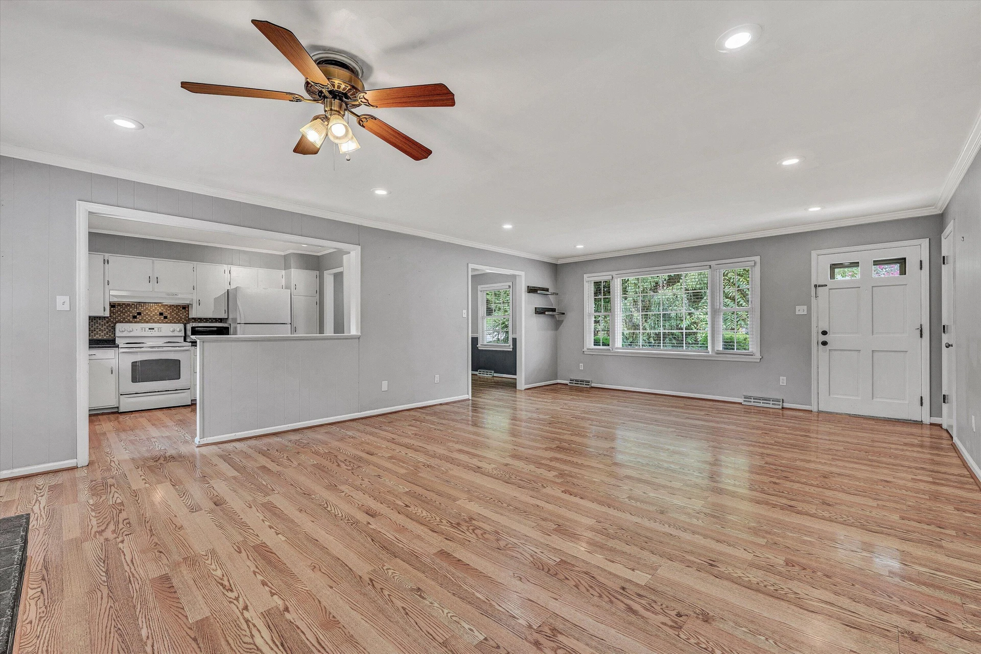 3350 Kenwick TRL - Photo 3
