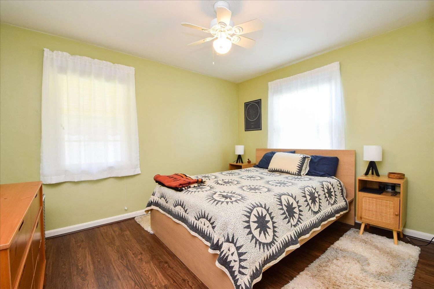 2527 Averett ST NW - Photo 12