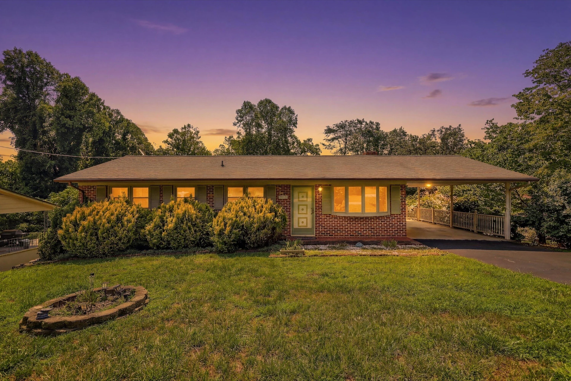 4120 Mount Olivet RD - Photo 2