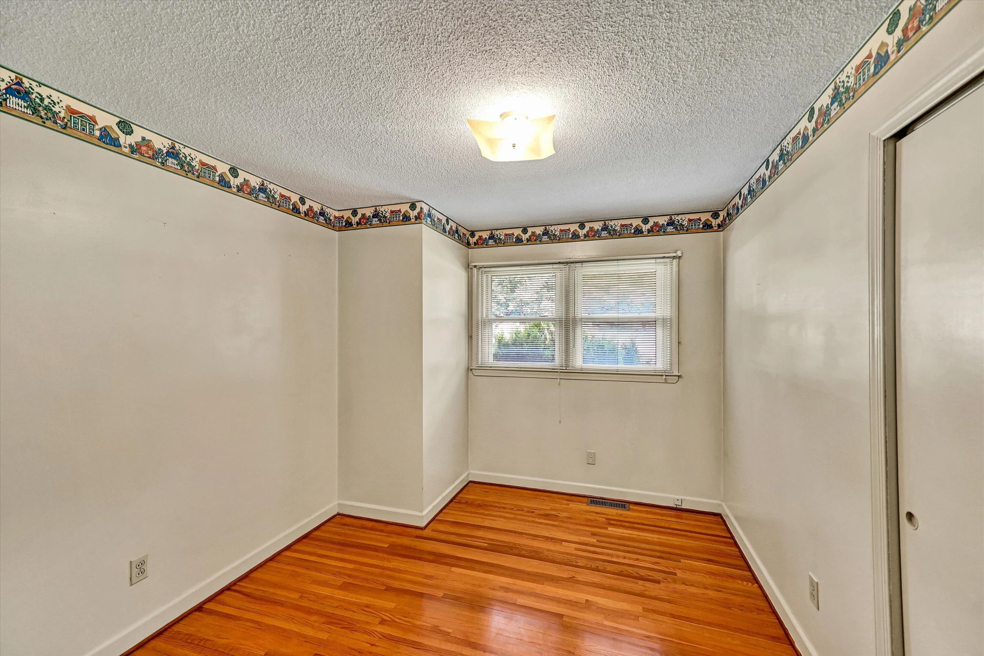 4120 Mount Olivet RD - Photo 8