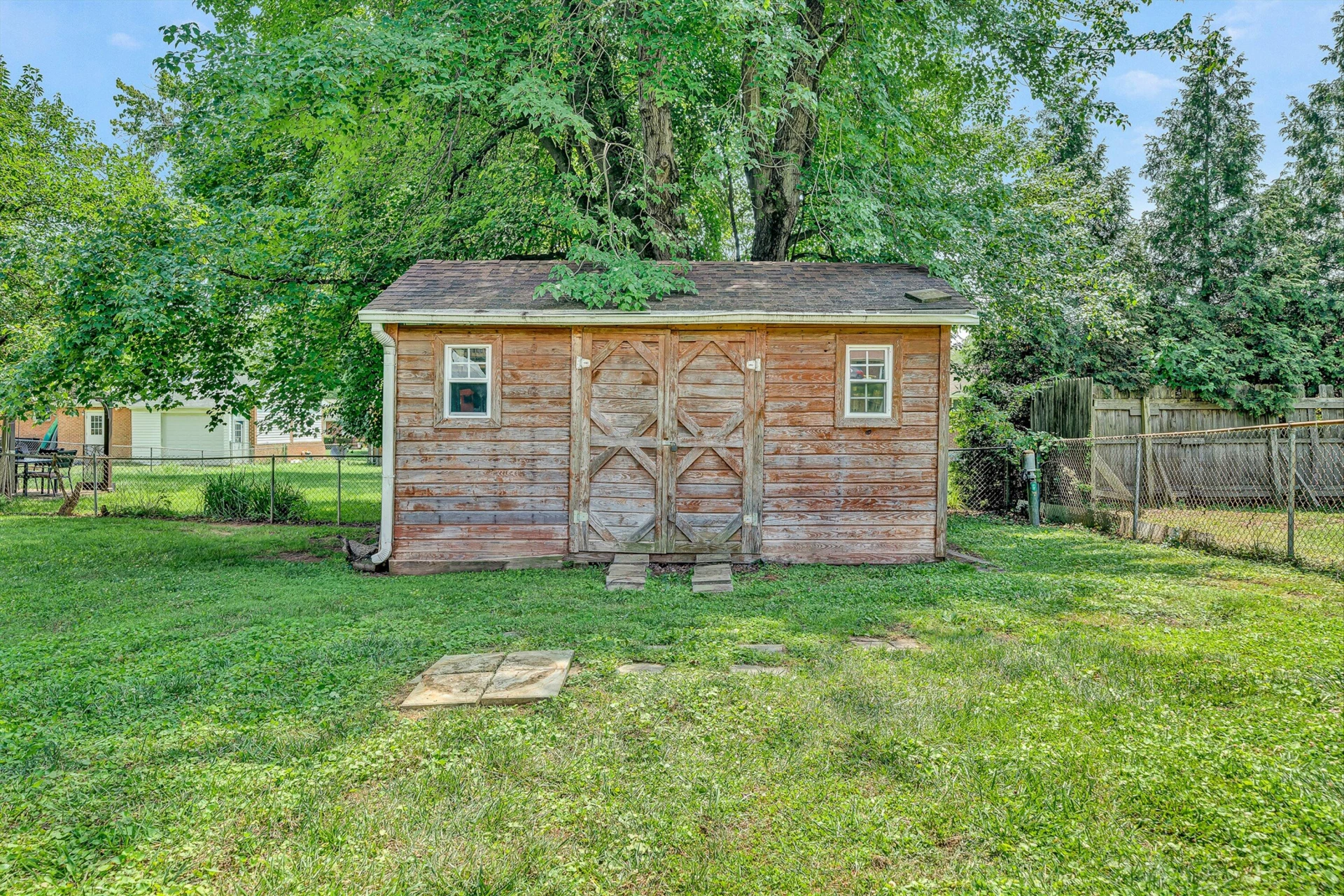 516 Olney RD - Photo 33