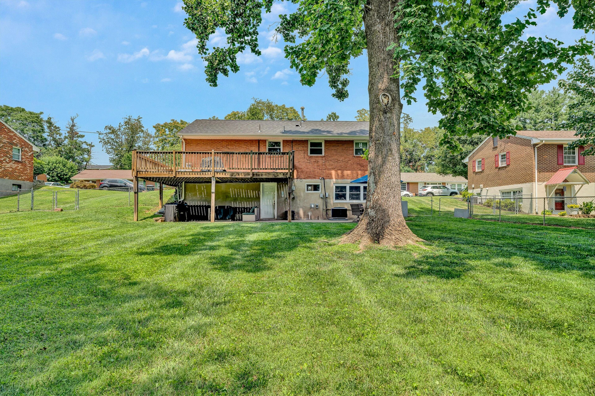 516 Olney RD - Photo 36