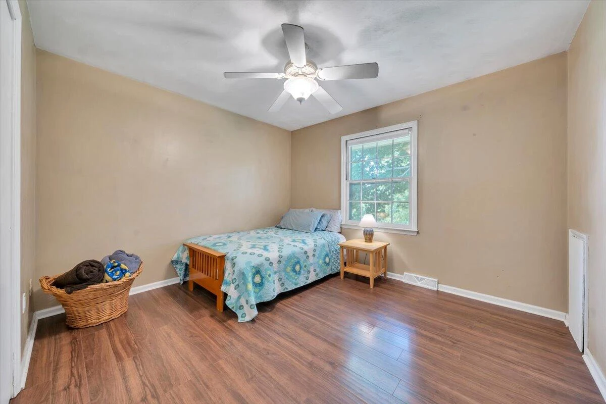 4716 Long Acre DR NE - Photo 14
