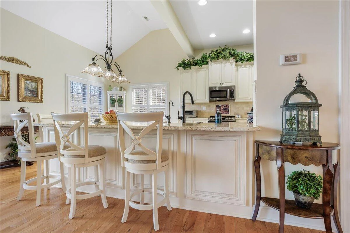 5540 Carons View LN - Photo 18