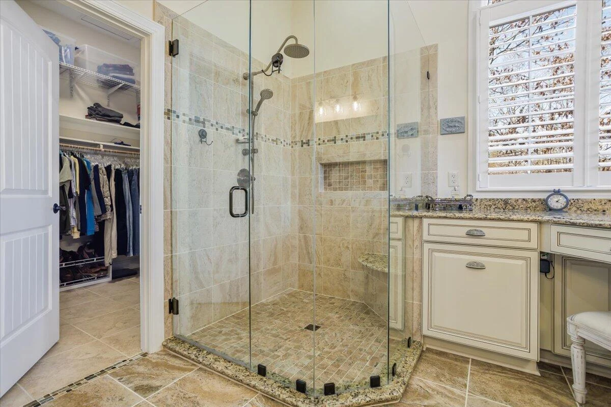 5540 Carons View LN - Photo 31