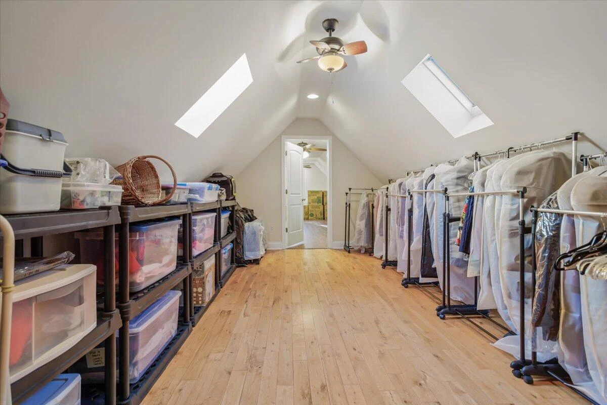 5540 Carons View LN - Photo 38