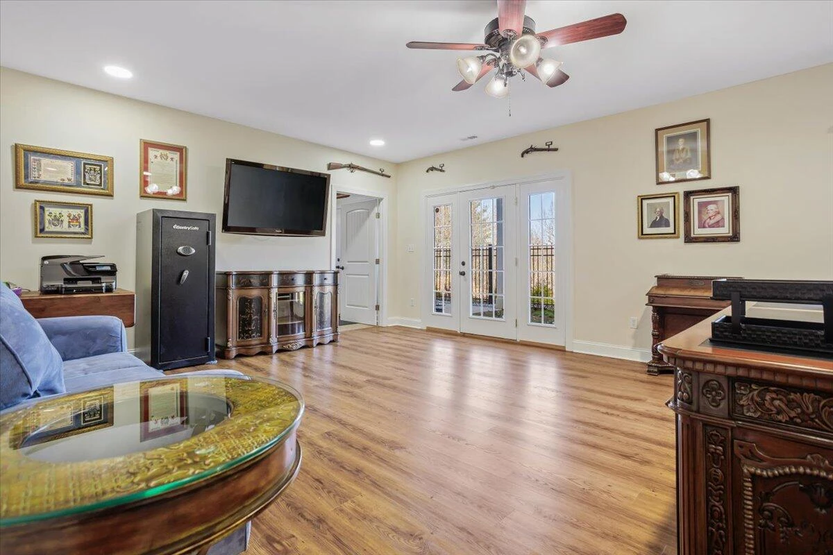 5540 Carons View LN - Photo 40