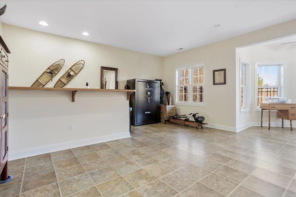 5540 Carons View LN - Photo 43