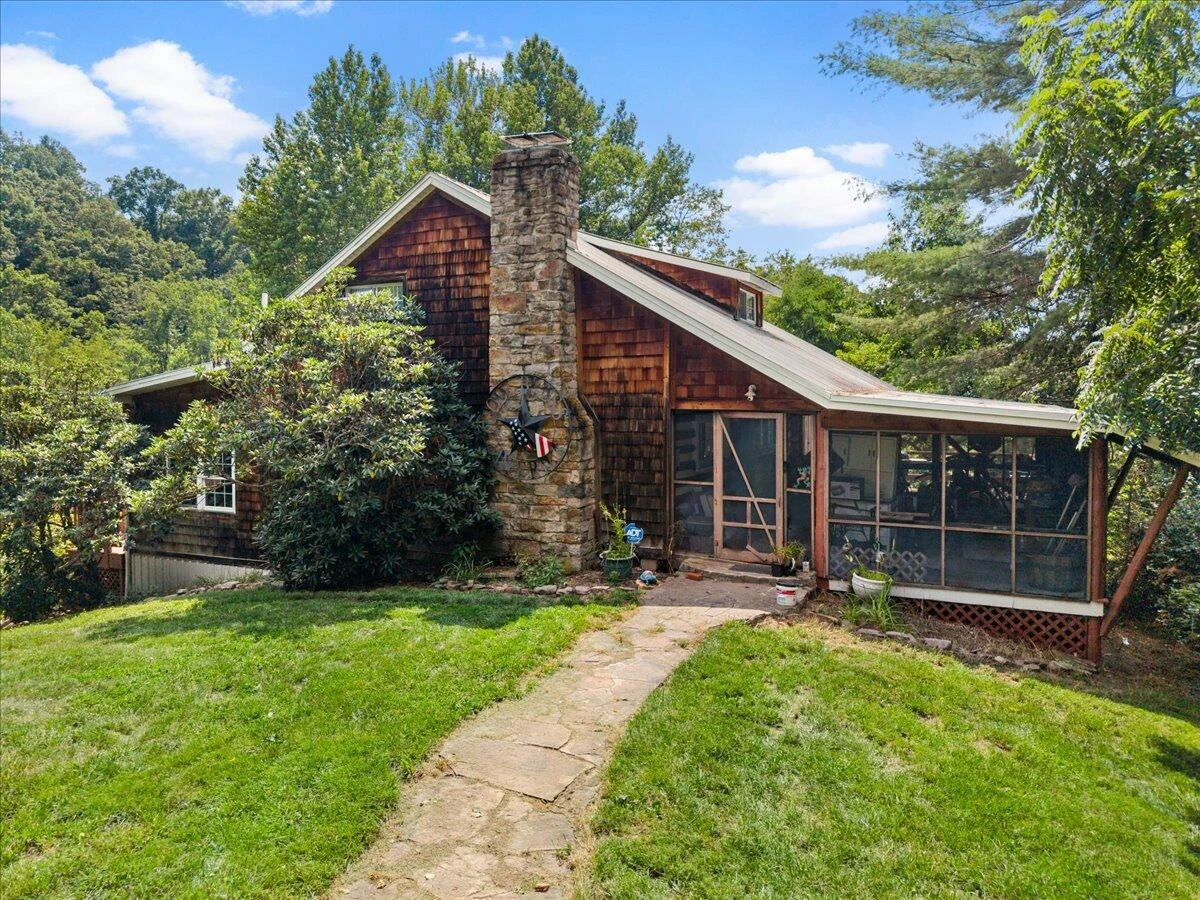 4549 Robinson Tract RD - Photo 7
