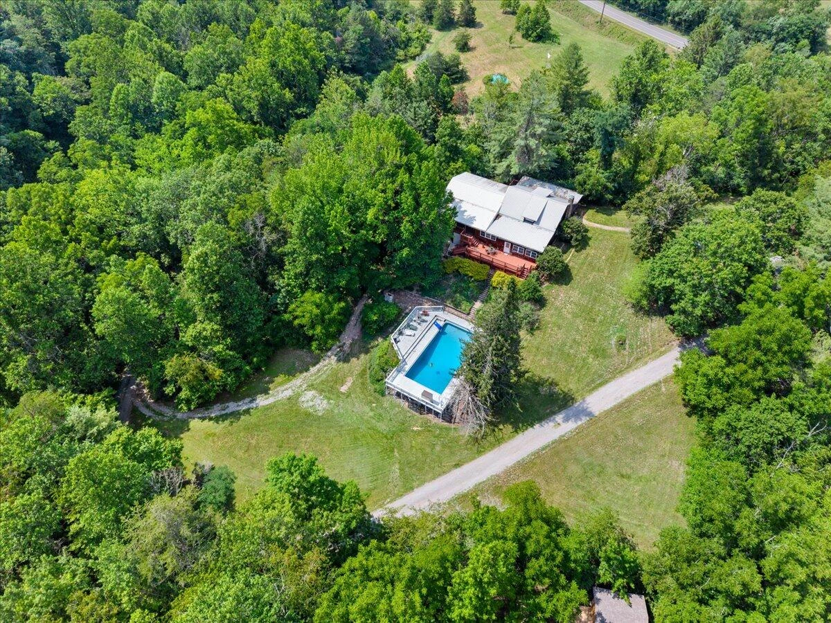 4549 Robinson Tract RD - Photo 8