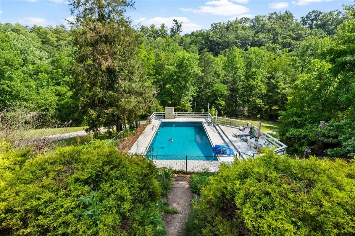 4549 Robinson Tract RD - Photo 40