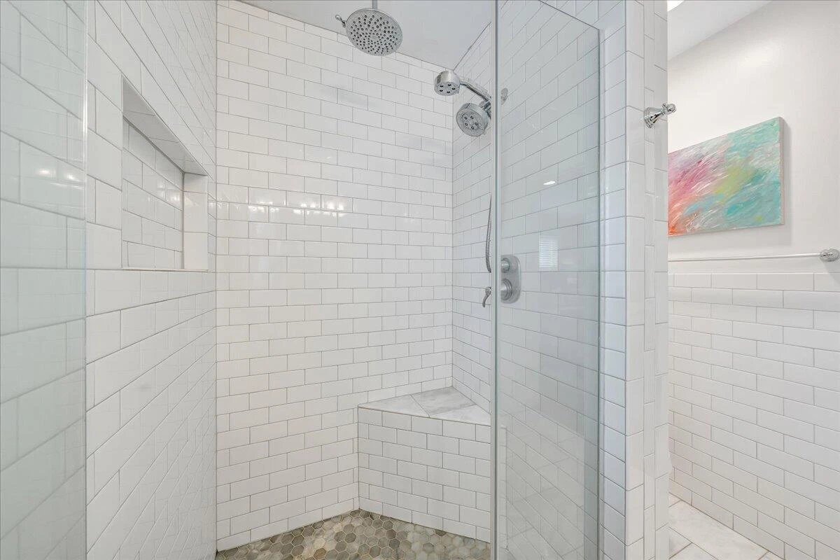27 Hawthorn RD - Photo 24