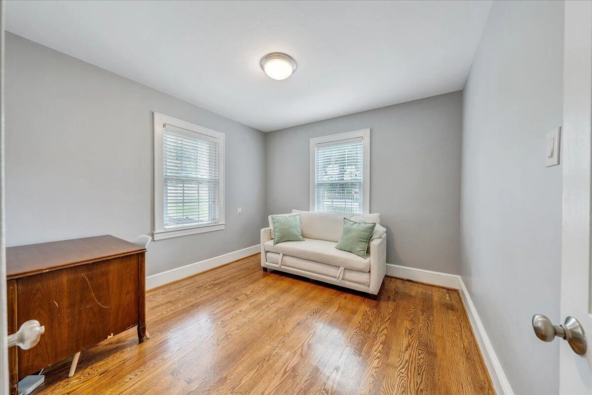 27 Hawthorn RD - Photo 26