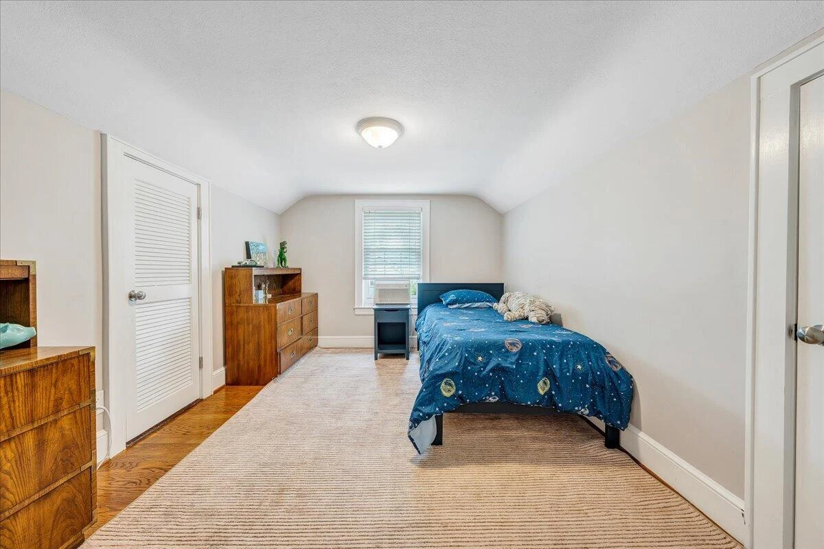 27 Hawthorn RD - Photo 34