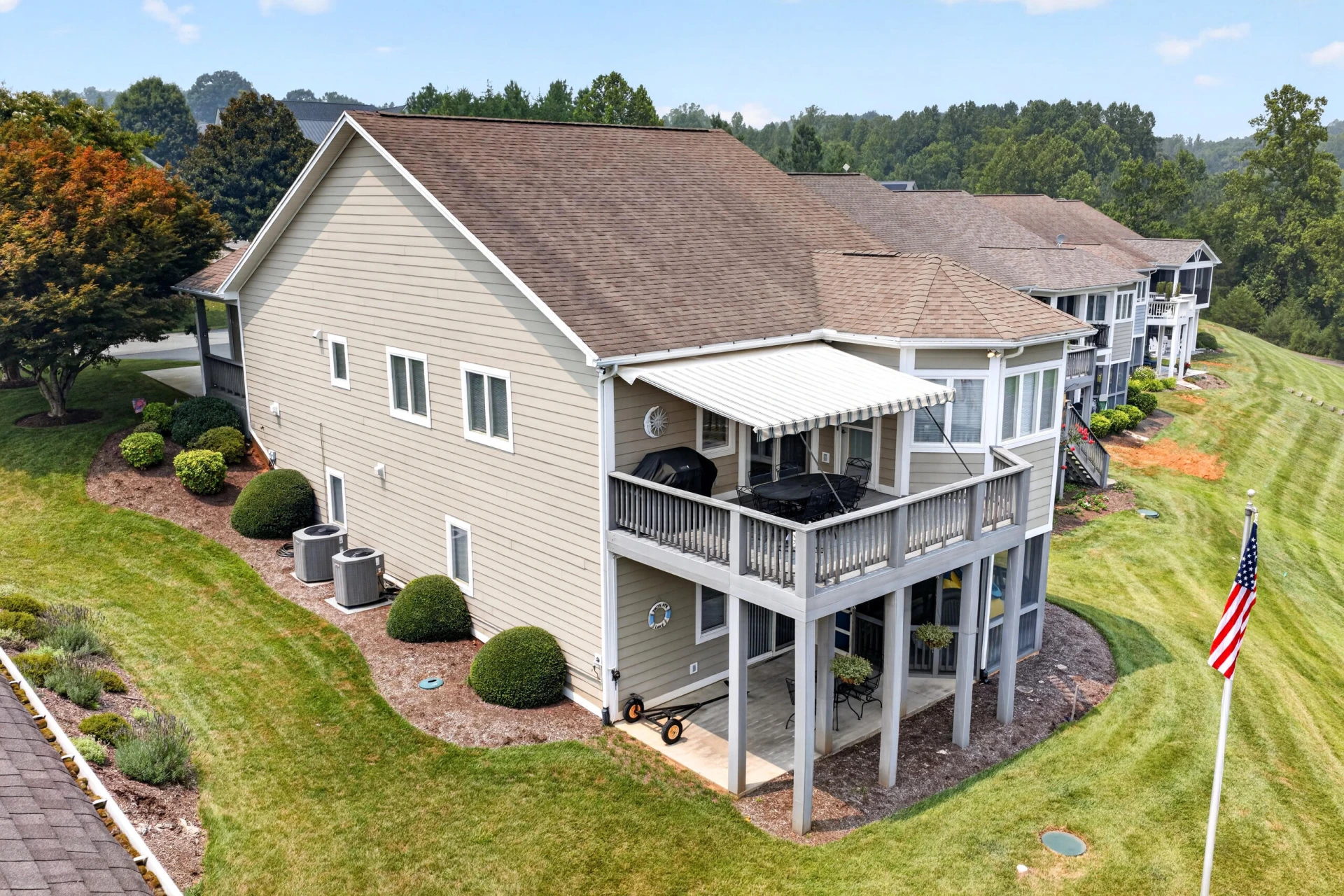 1052 Coves End RD - Photo 46