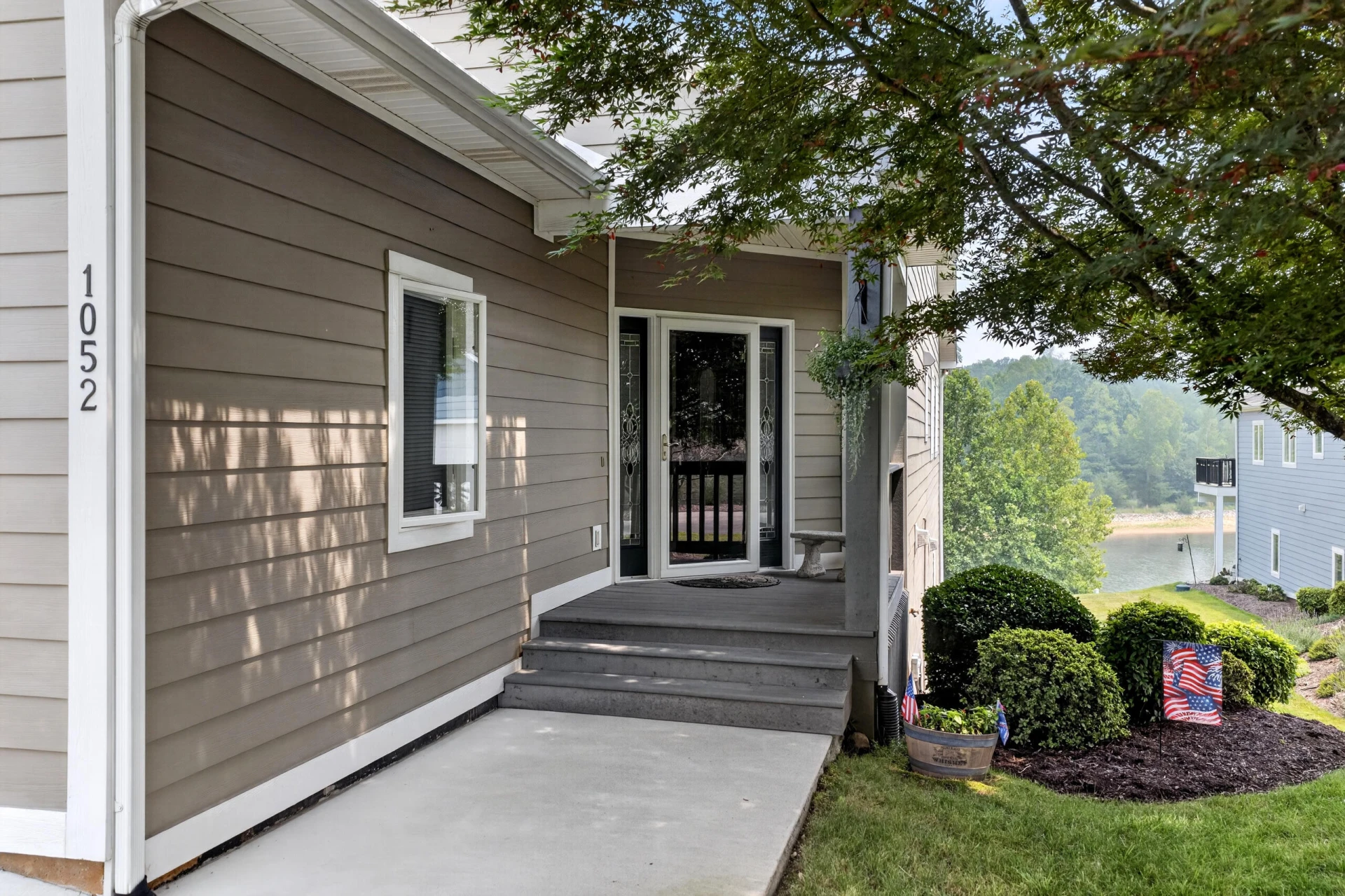 1052 Coves End RD - Photo 5