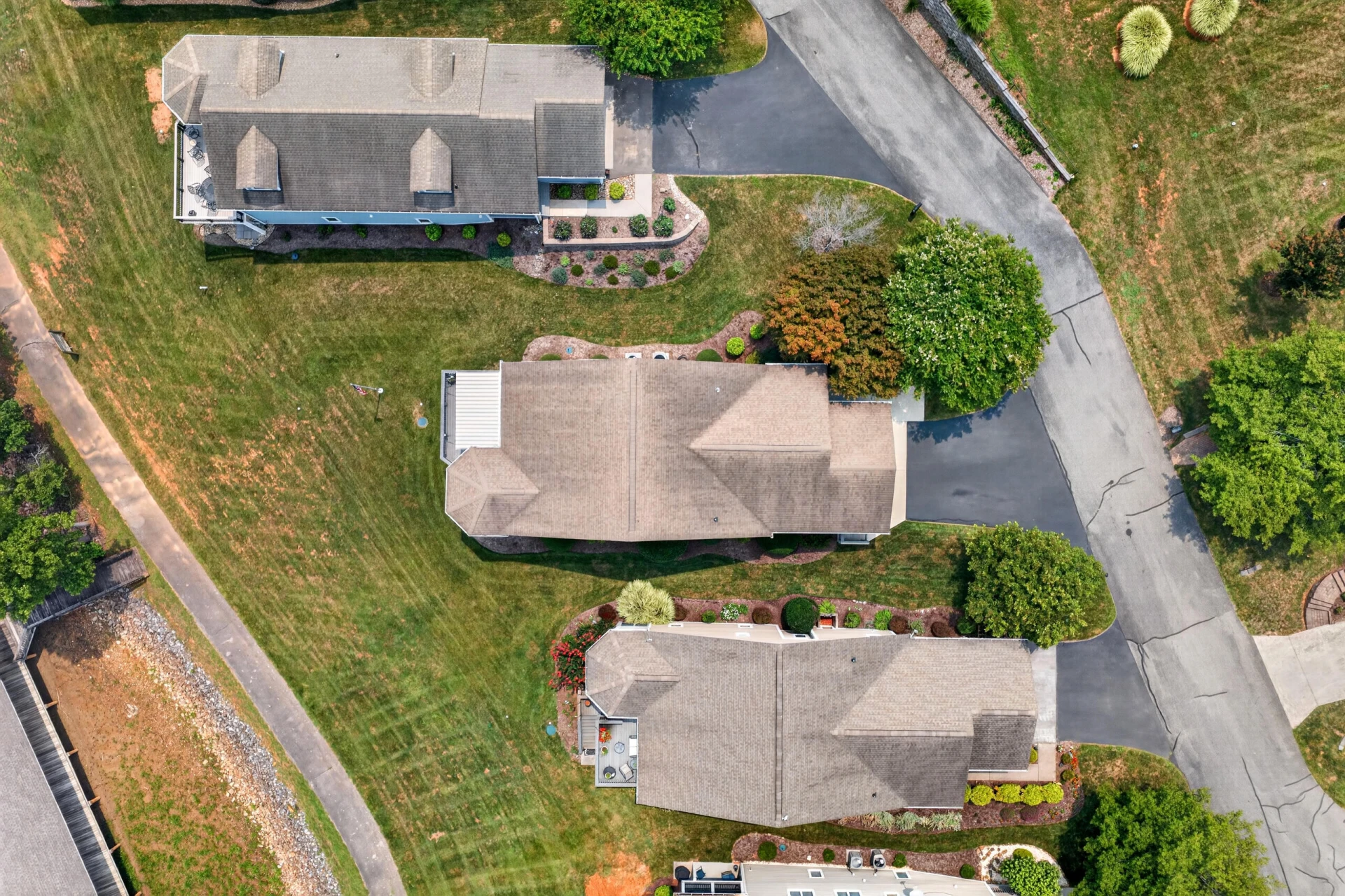 1052 Coves End RD - Photo 49