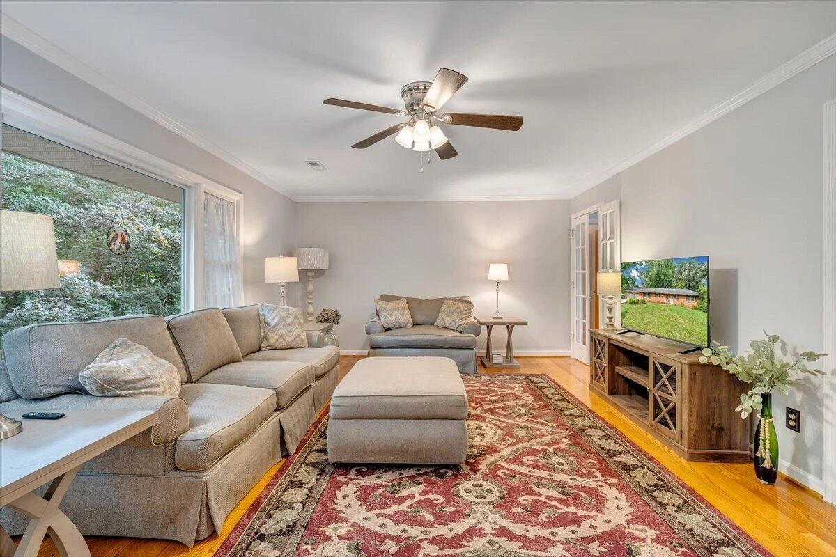 1903 Maylin DR - Photo 23