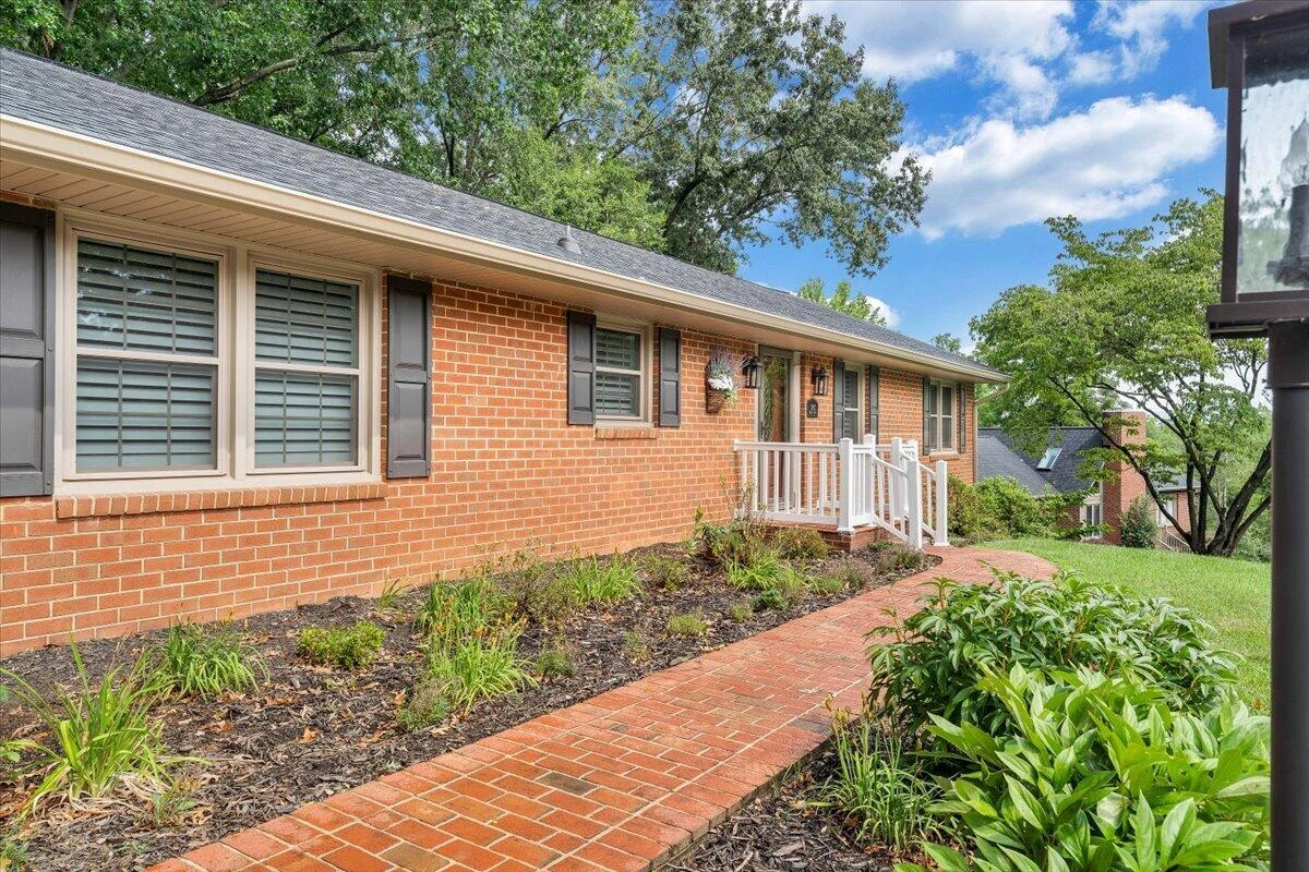 1903 Maylin DR - Photo 3