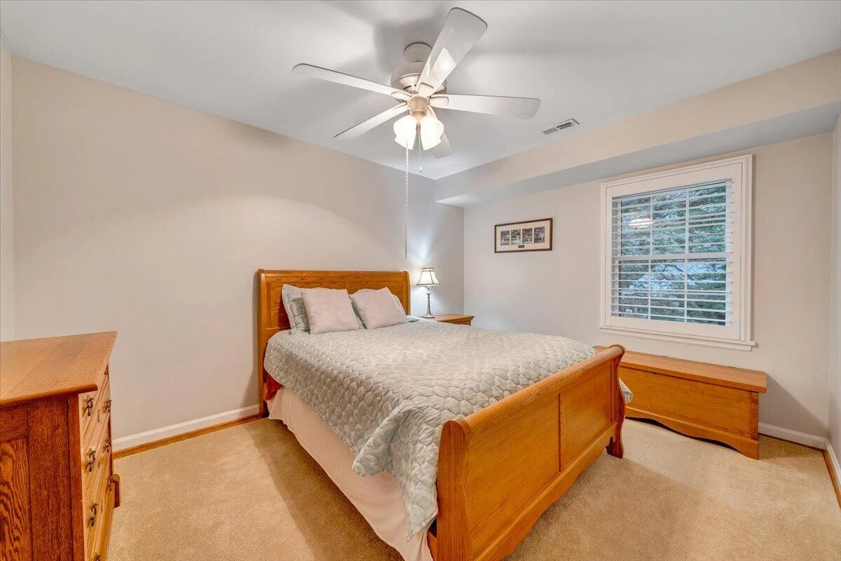 1903 Maylin DR - Photo 32