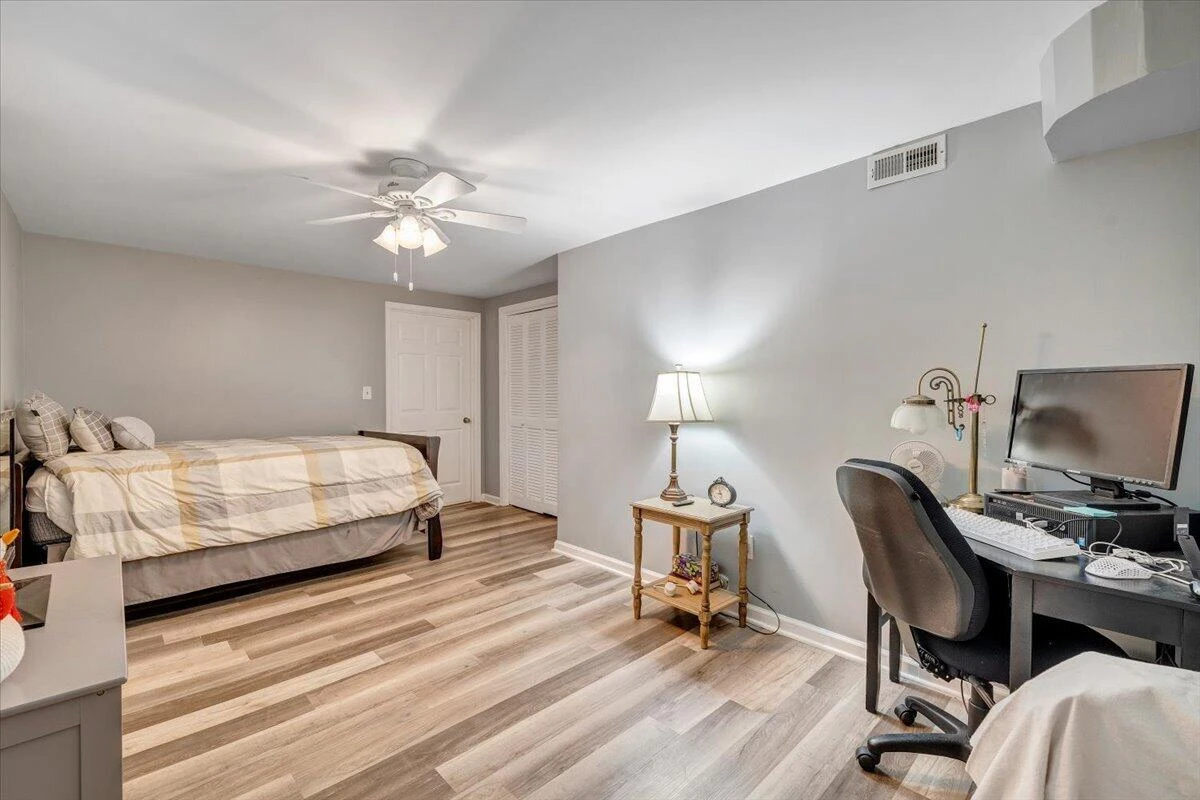 1903 Maylin DR - Photo 44