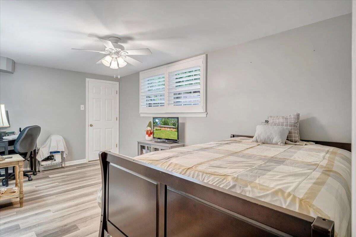 1903 Maylin DR - Photo 46