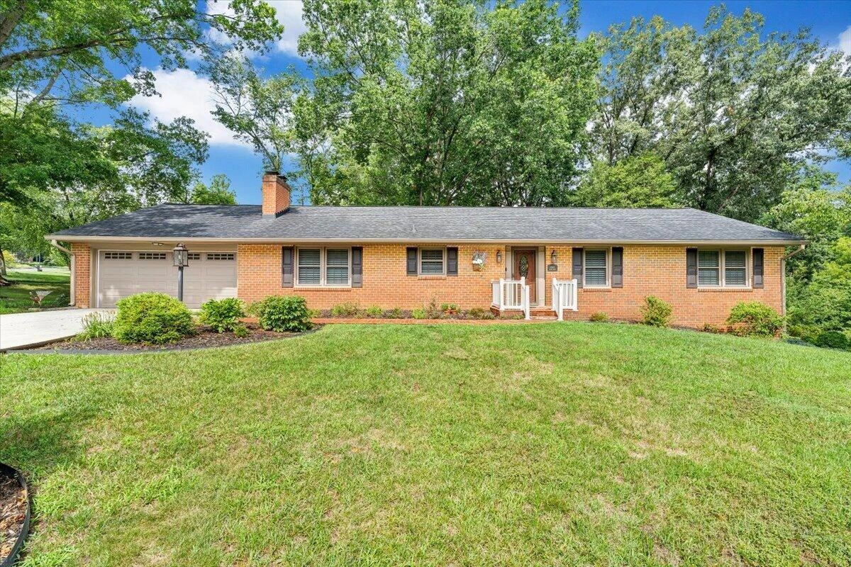 1903 Maylin DR - Photo 64