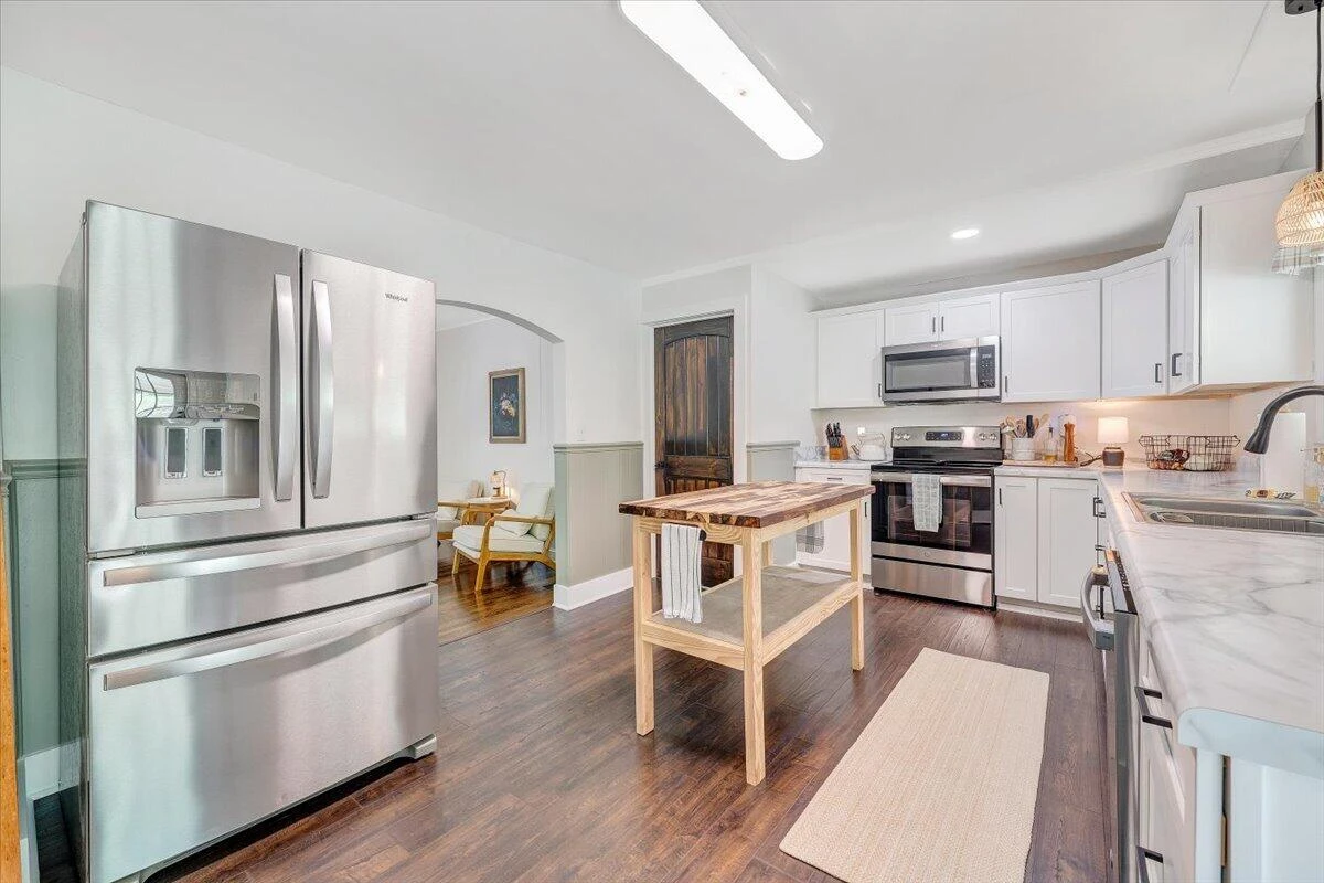 8580 Martins Creek RD - Photo 14