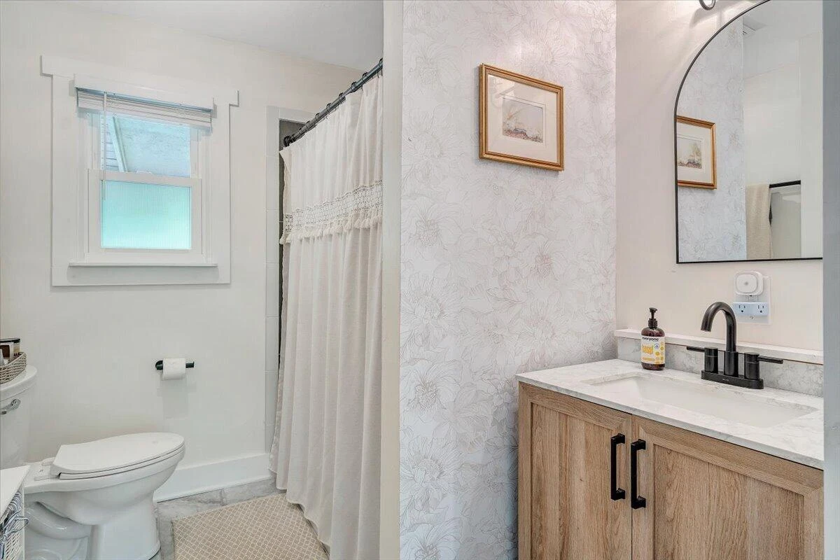 8580 Martins Creek RD - Photo 33