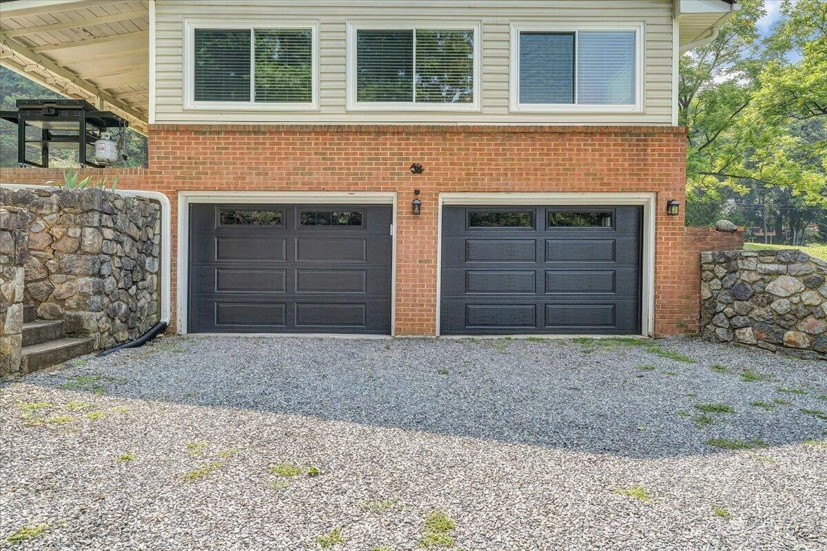 8580 Martins Creek RD - Photo 51