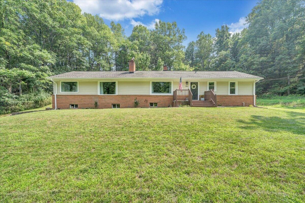 8580 Martins Creek RD - Photo 53