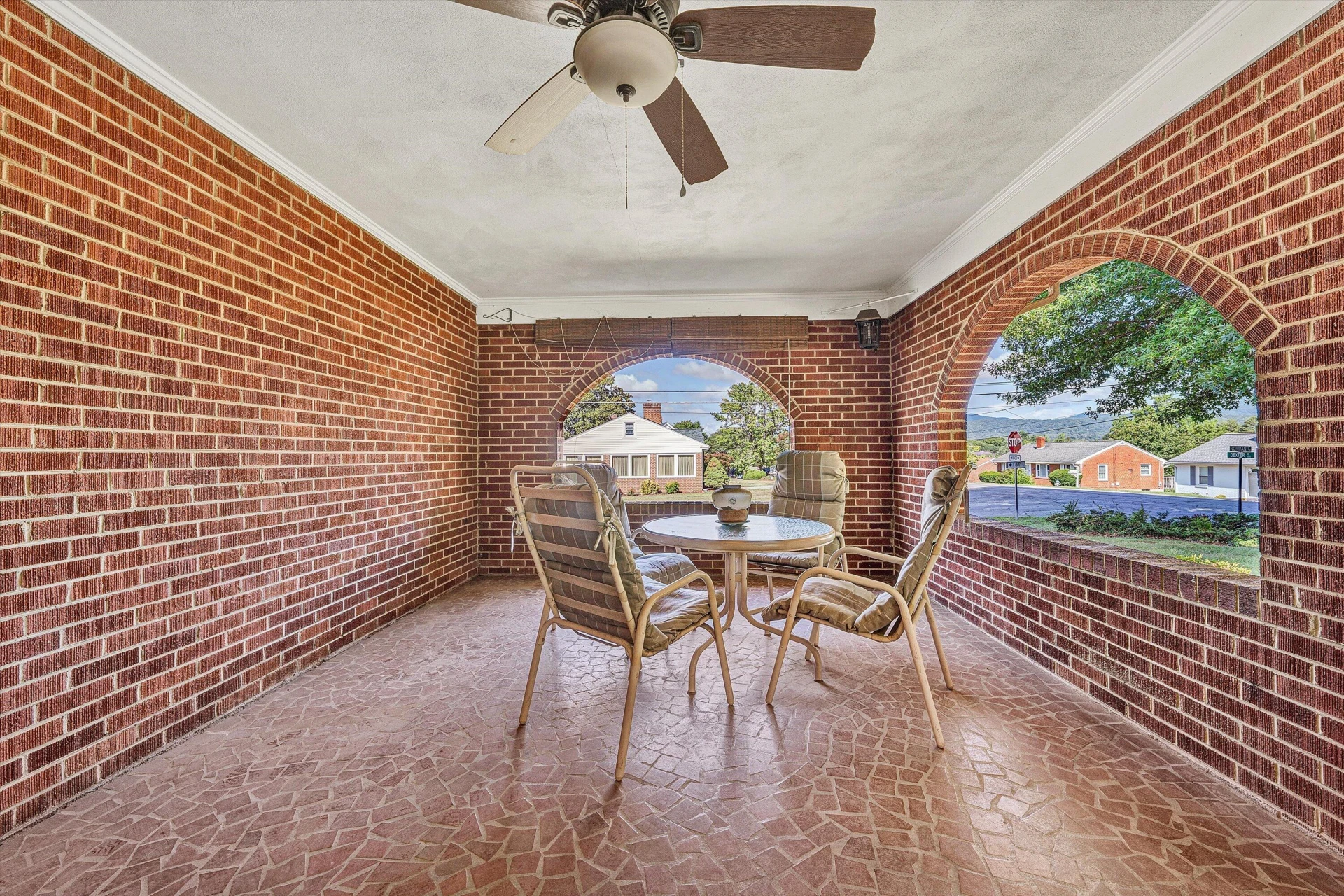 807 Dexter RD NW - Photo 32