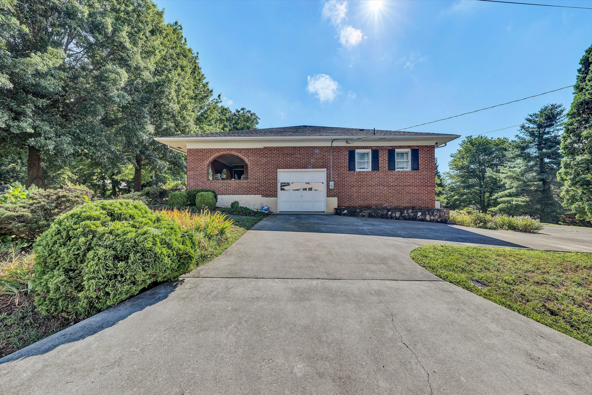 807 Dexter RD NW - Photo 43