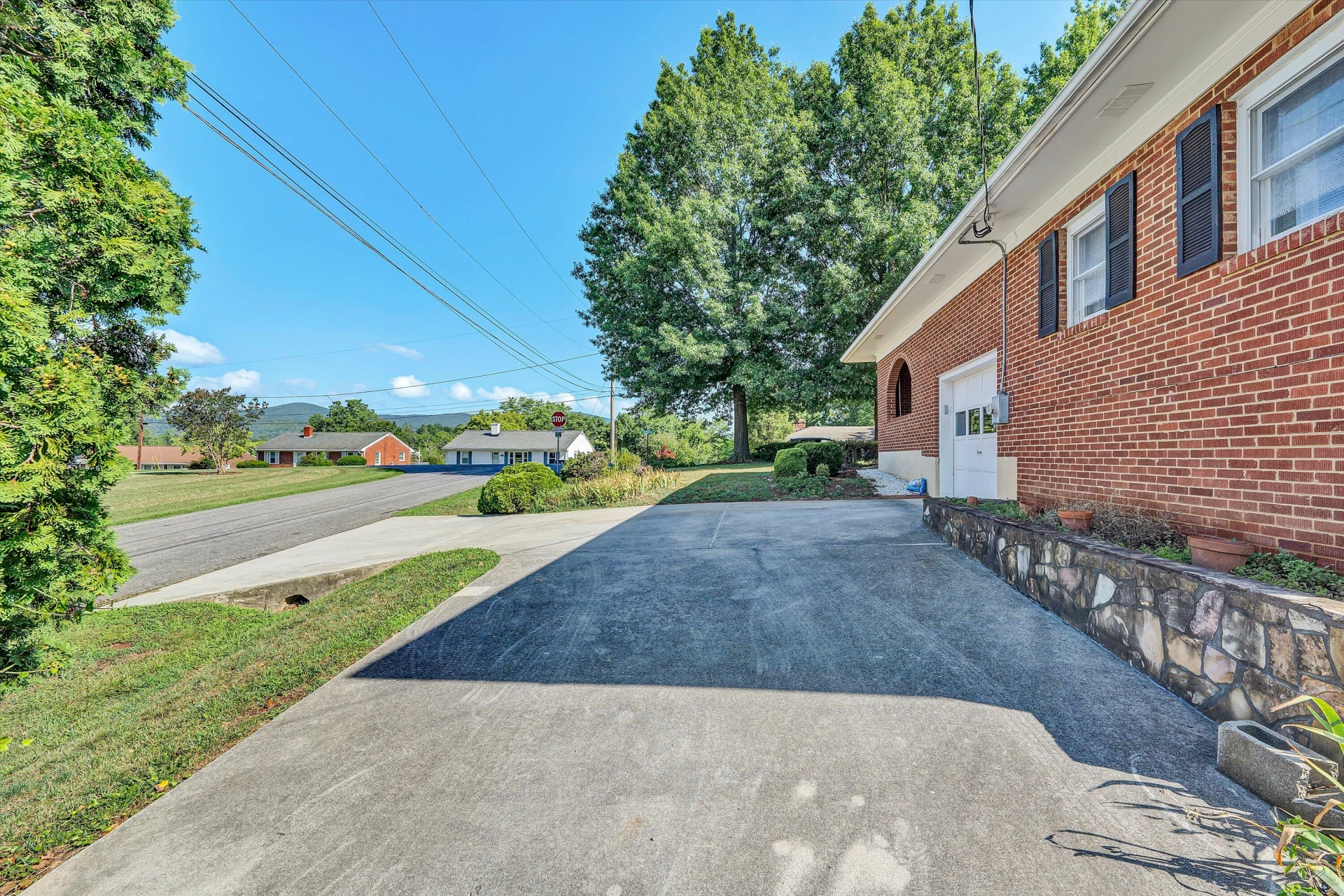 807 Dexter RD NW - Photo 44
