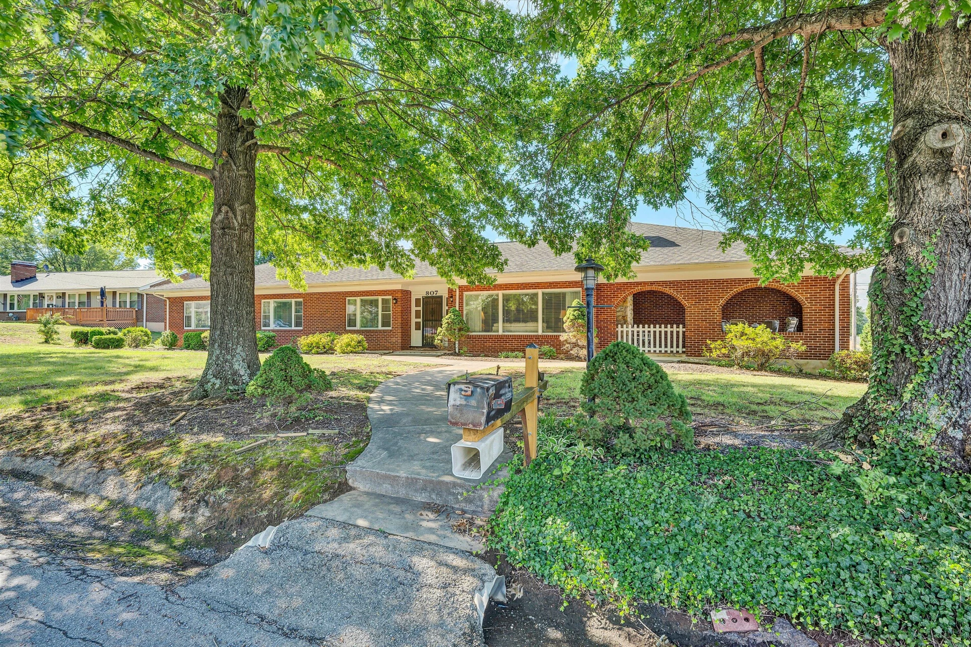 807 Dexter RD NW - Photo 48