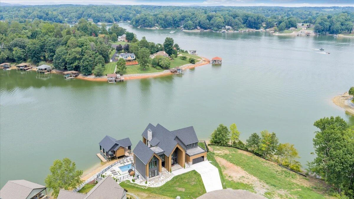 64 Grande Lake CIR - Photo 183