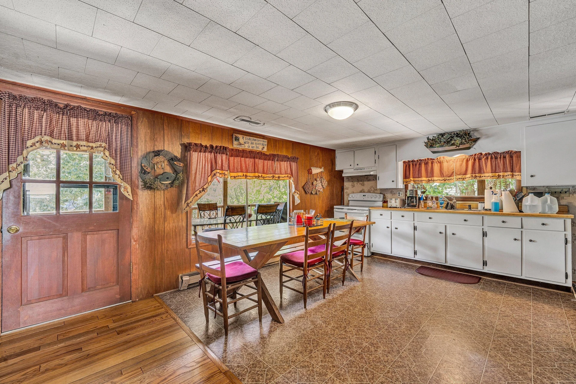 12 Crescent LN - Photo 5