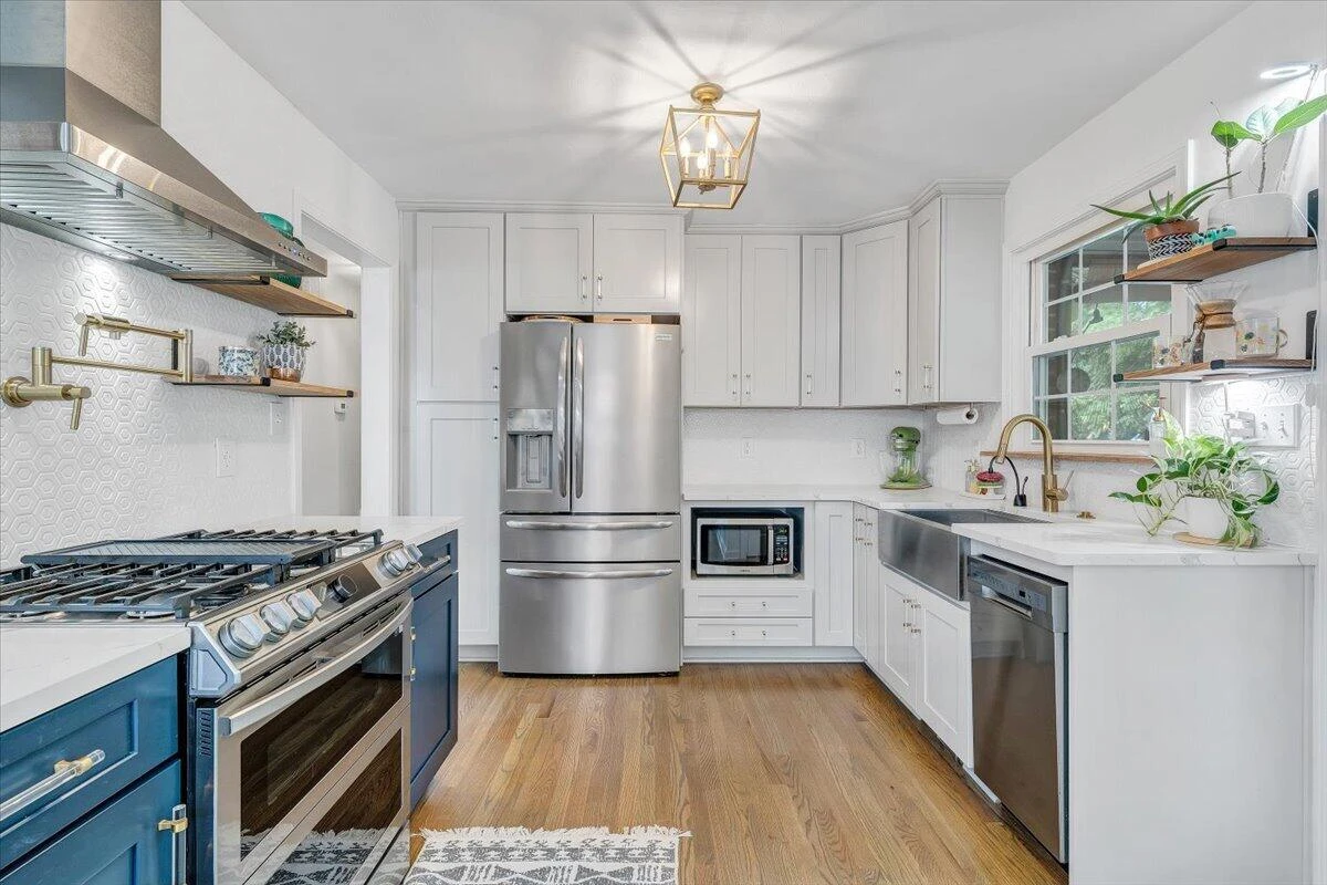 719 Hugh AVE - Photo 18